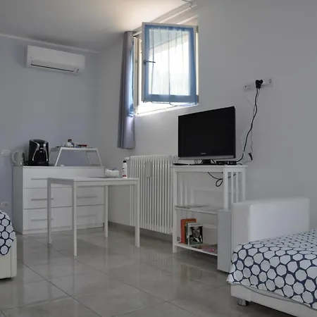 فندق مبيت وإفطار La Casa Dei Nonni Felegara