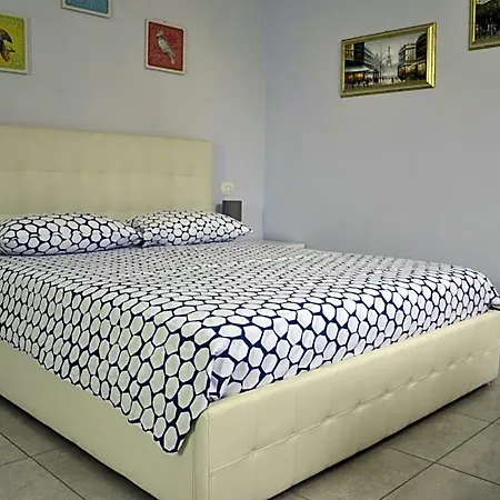فندق مبيت وإفطار La Casa Dei Nonni 3*